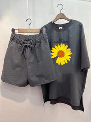 Cute And Fashionable T-Shirt And Wide-Leg Pants Two-Piece Suit