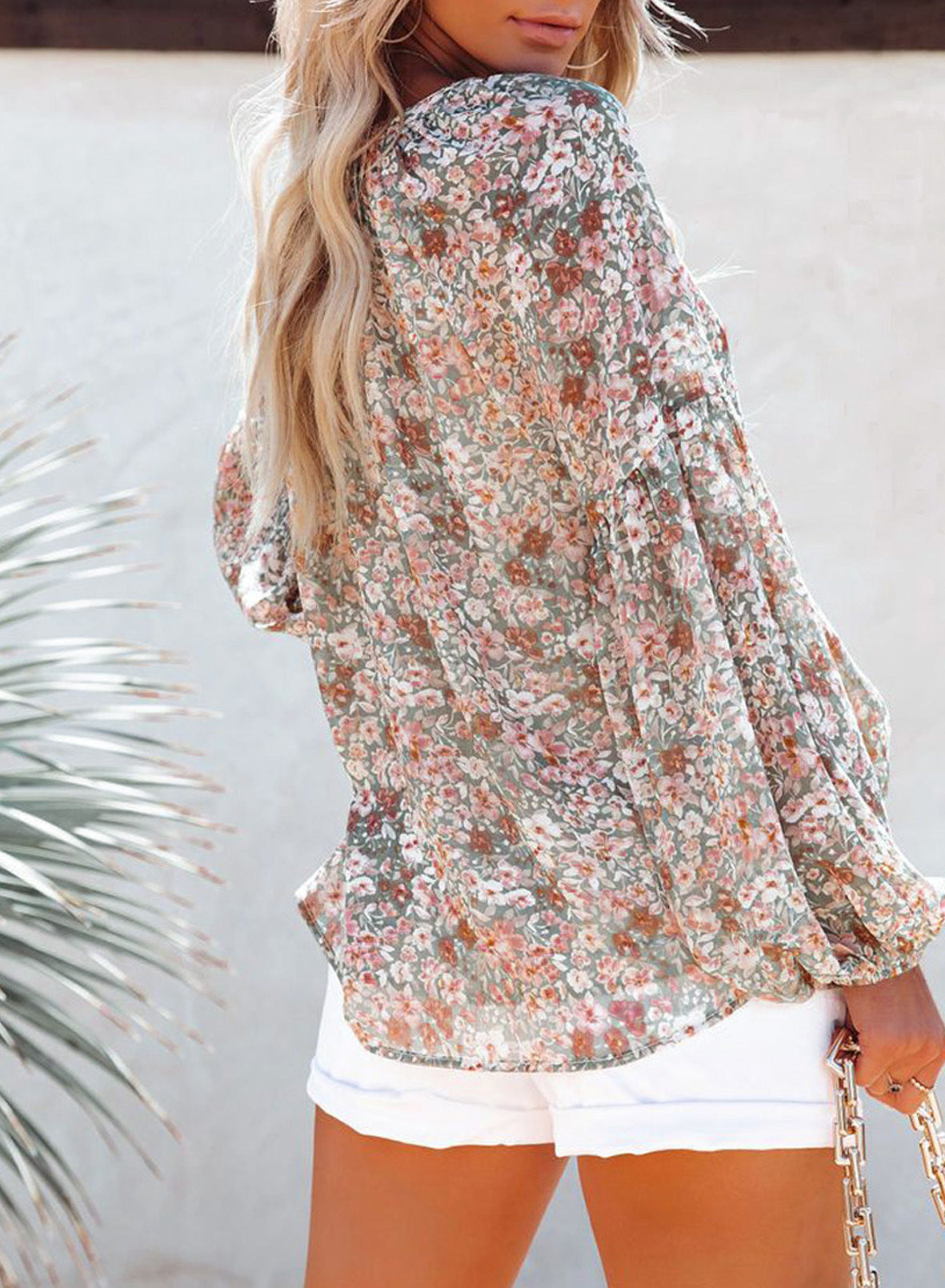 Long-Sleeved V-Neck Floral Chiffon Shirt