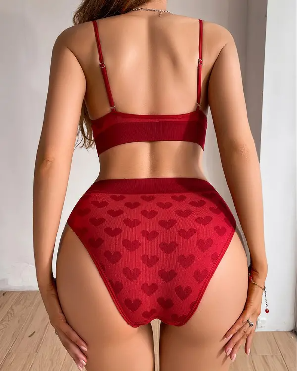 Heart Pattern Seamless Lingerie Set