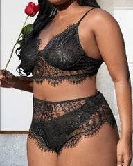 Plus Size Lace Lingerie Set