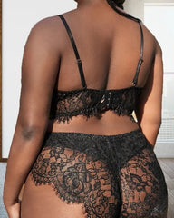 Plus Size Lace Lingerie Set