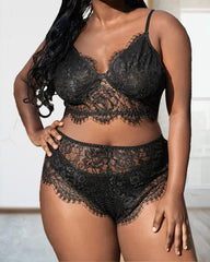 Plus Size Lace Lingerie Set