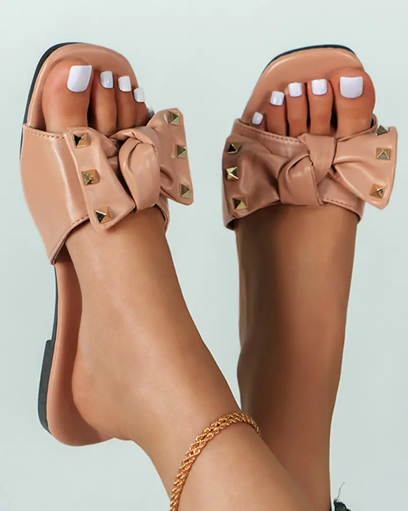 Studded Bowknot Fashion Slippers
