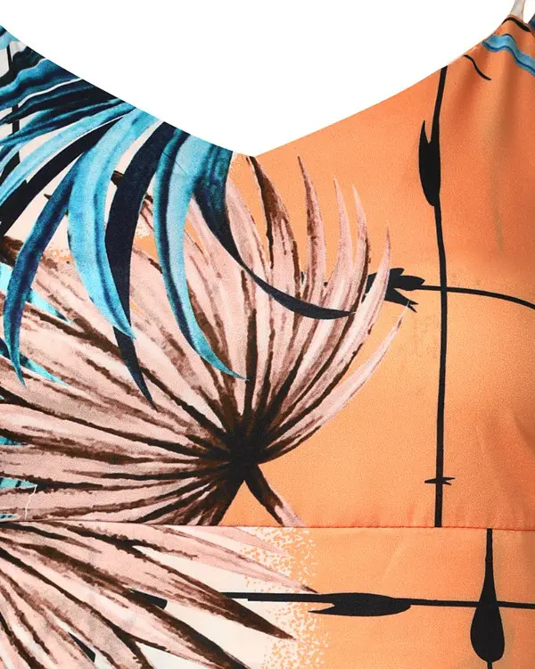 Tropical Print Spaghetti Strap Crop Top & Shorts Sets