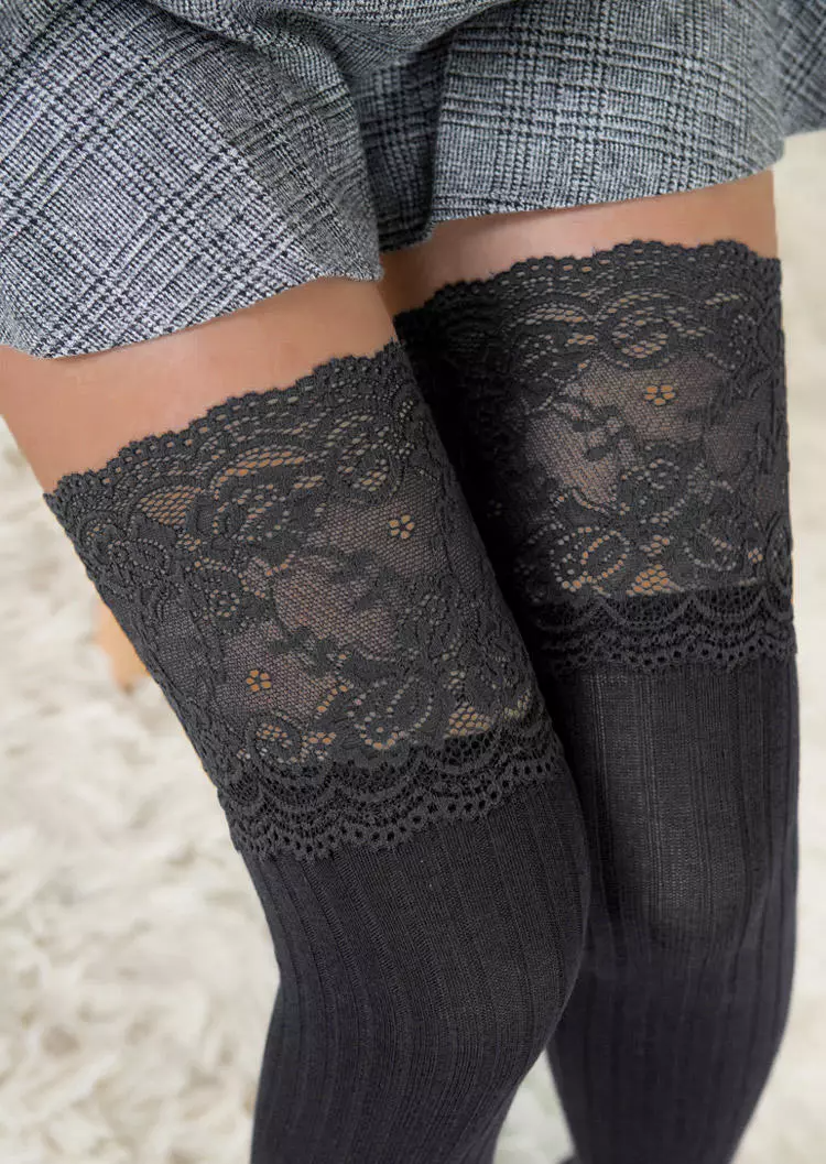 Mesh Lace Thigh-High Crimping Socks